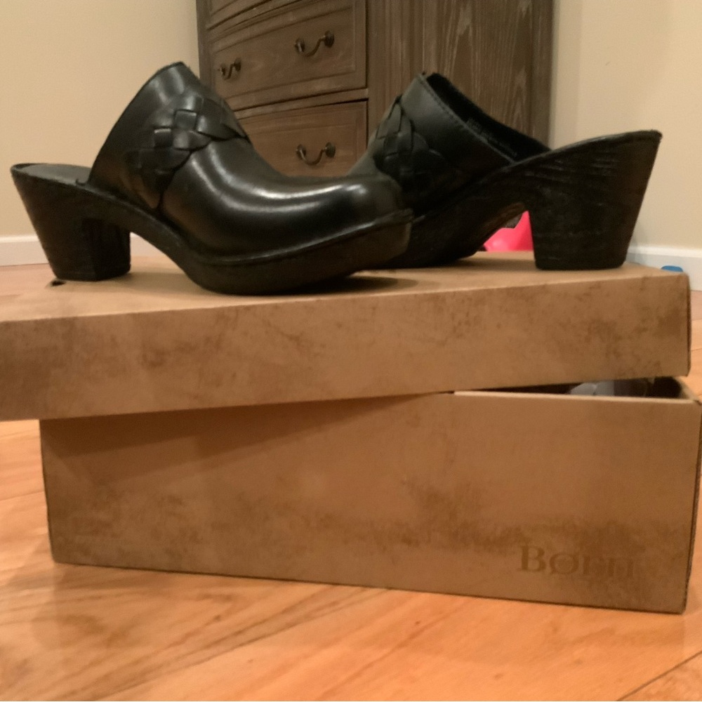 Born Clogs-Emme Black